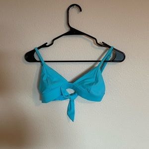 Blackbough bikini top